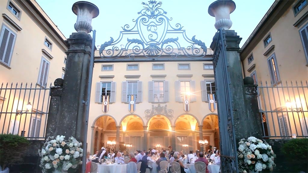 A view of Villa Le Molina in San Giuliano Terme, Lucca, during the wedding reception. Tuscany wedding video: A view of Villa Le Molina, Lucca during the wedding reception.